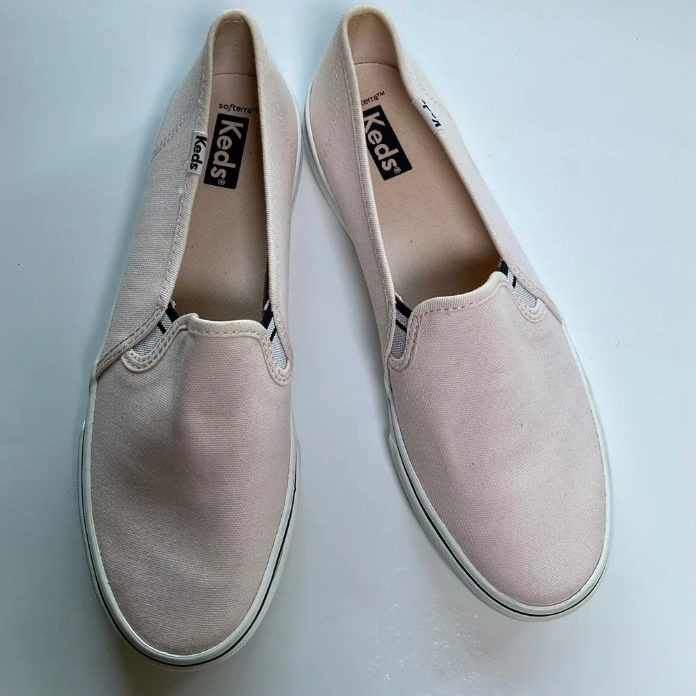 Keds Double Decker Pink Canvas Slip On Sneakers WF67490 Womens 8.5 Softerra NWOT